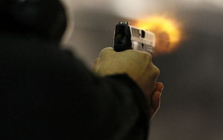 Поліцейському, який влаштував стрілянину в центрі Запоріжжя, суд призначив умовне покарання