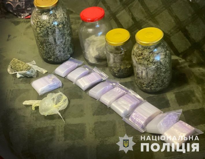 У мешканця Запоріжжя поліція вилучила наркотики на 300 тисяч гривень