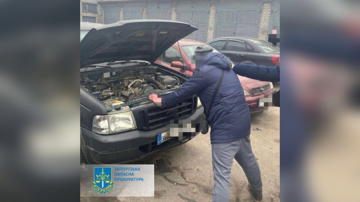 Житель Запоріжжя продав авто, привезене до України як гуманітарну допомогу для ЗСУ