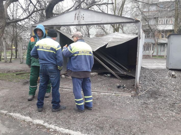 У Запоріжжі незаконні наливайки відкрили просто в гаражах