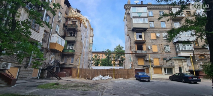 Стало відомо чи почали реставрувати один із зруйнованих будинків у Запоріжжі (фото)
