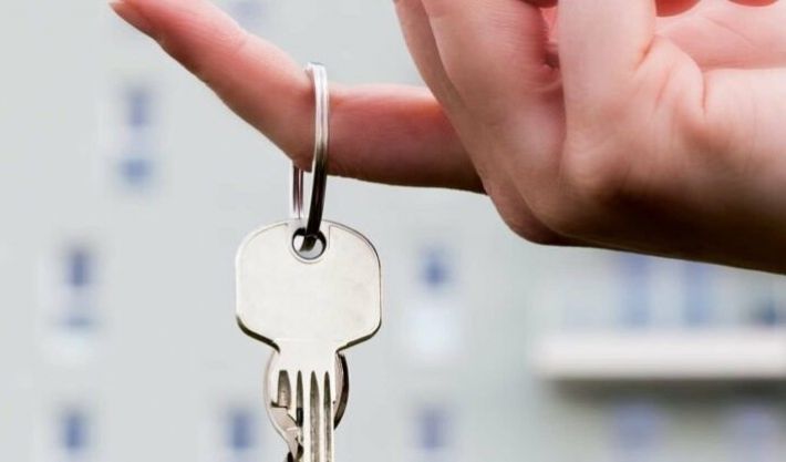 У Запоріжжі суд повернув у комунальну власність квартиру, яку хотіли привласнити шахраї