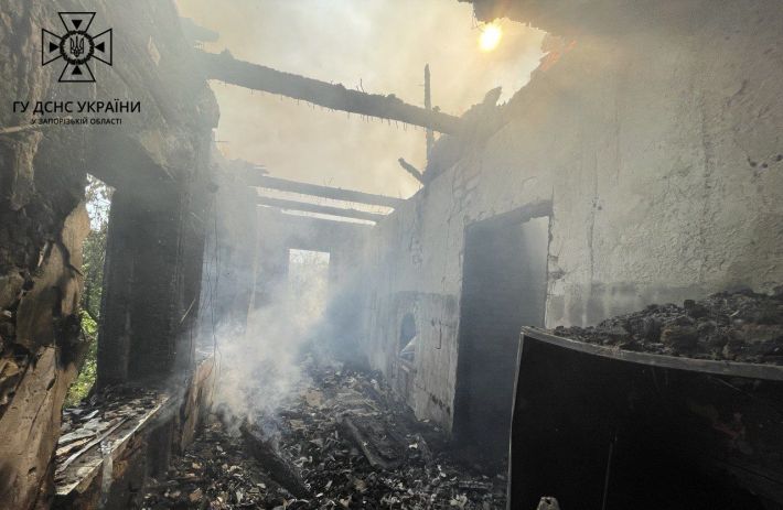 Біля Запоріжжя згорів дачний будинок