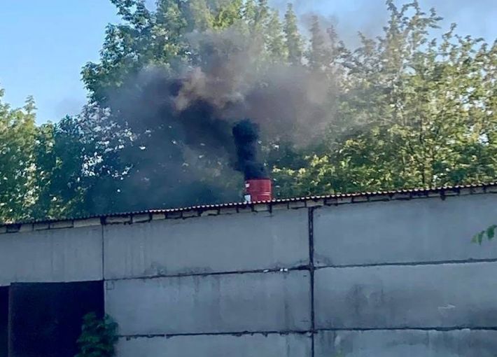 Запорожці опинилися під подвійним ударом смороду (фото)