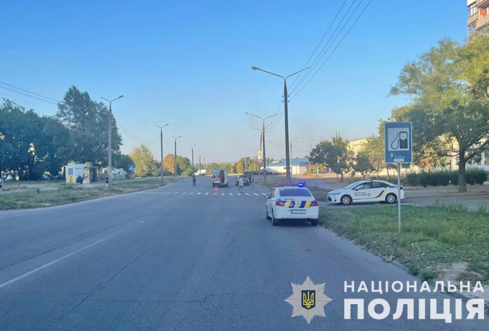 Одна жінка загинула, інша травмована: поліція розслідує аварії з постраждалими у Запоріжжі та районі