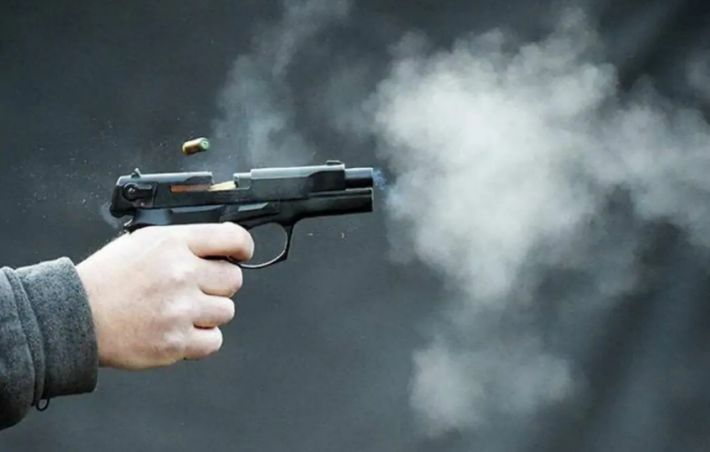 У Запоріжжі суд випустив на волю жорстокого вбивцю батька маленької дитини