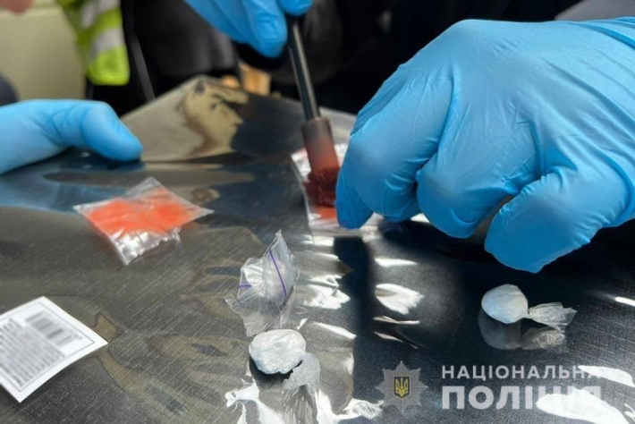 В Запоріжжя везуть наркотики з Колумбії