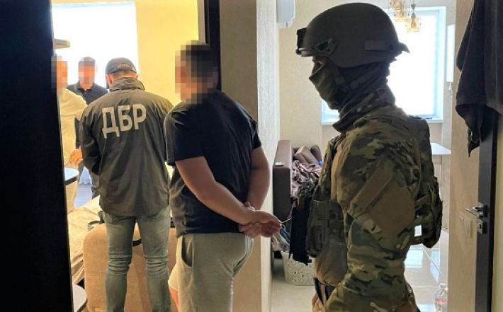 Обшуки в мерії та в ЗОВА – Запорізькі чиновники організували корупційну схему наживи на війні (фото)