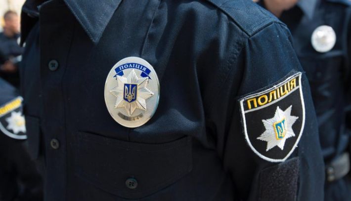У Запоріжжі на очах у господаря викрали автомобіль