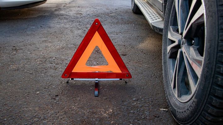 У центрі Запоріжжя маршрутка з пасажирами потрапила в ДТП (фото)