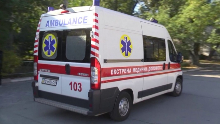Реанімація тривала 15 хвилин: у Запоріжжі медики швидкої врятували пацієнтку